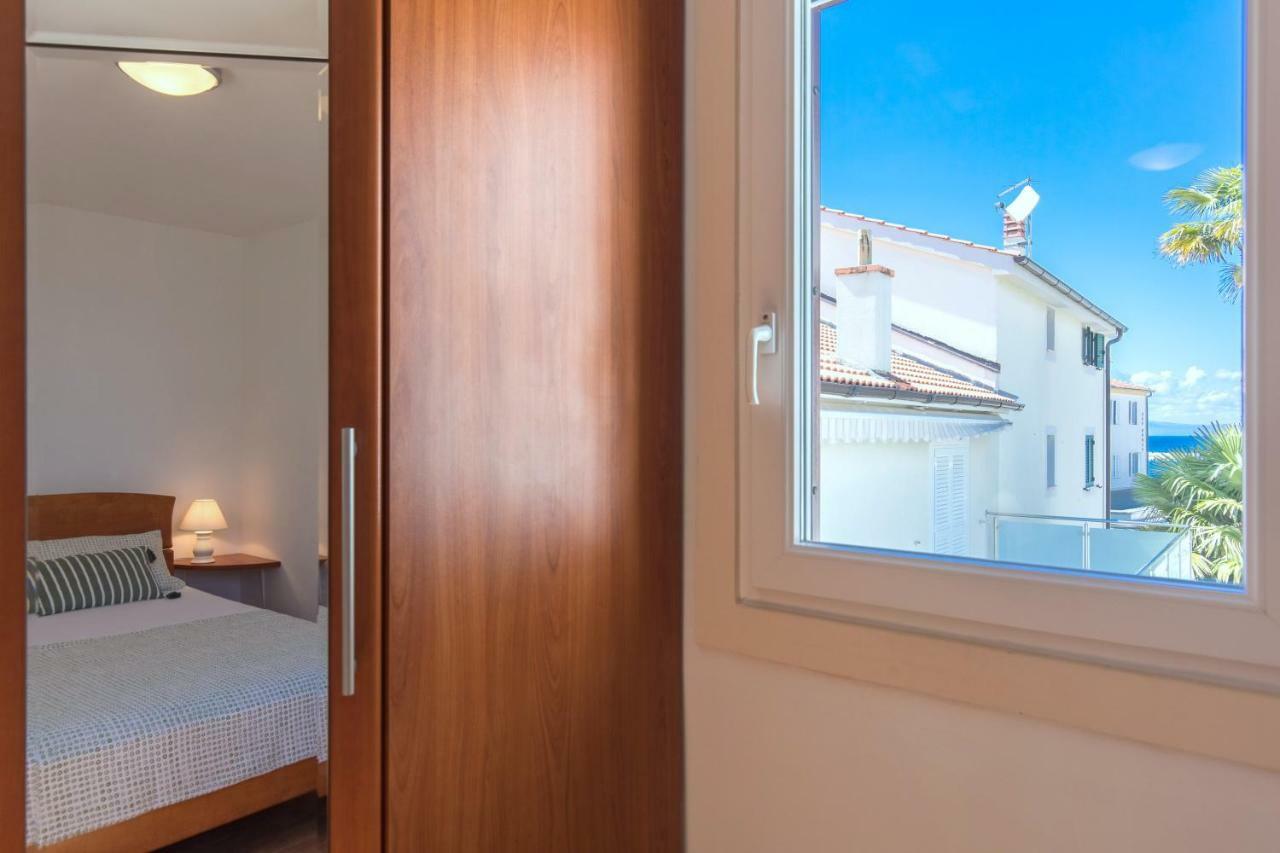 Apartments Ivona Malinska Extérieur photo